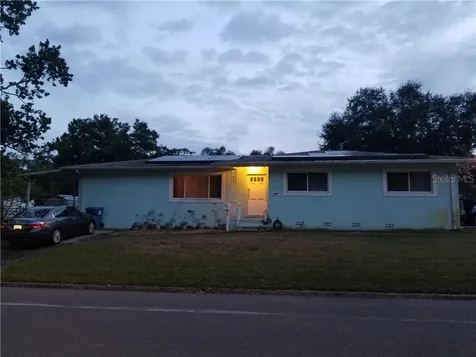 1670 52nd Avenue N St Petersburg FL 33714
