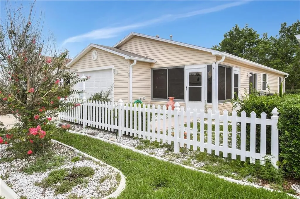 17480 SE 93rd Vine Avenue The Villages FL 32162