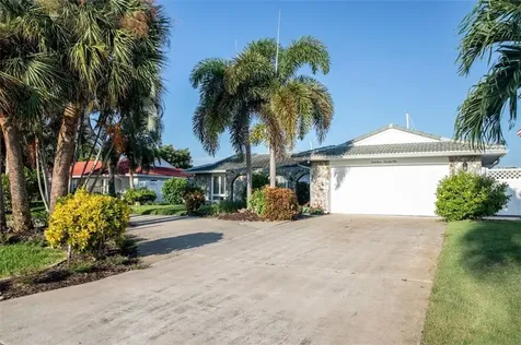 4379 44th Street S St Petersburg FL 33711