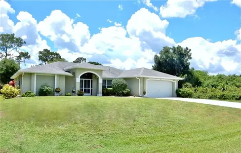 1941 Waldorf Drive North Port FL 34288
