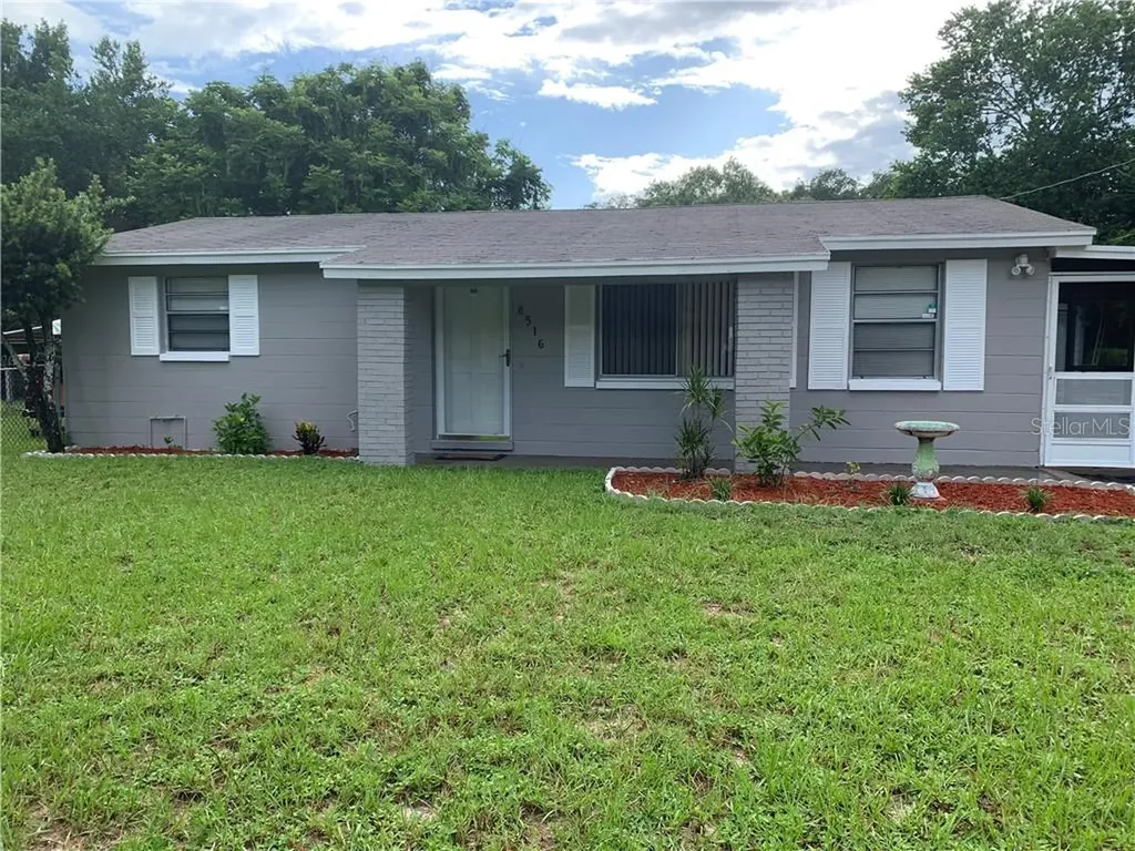 8516 N Temple Avenue Tampa FL 33617