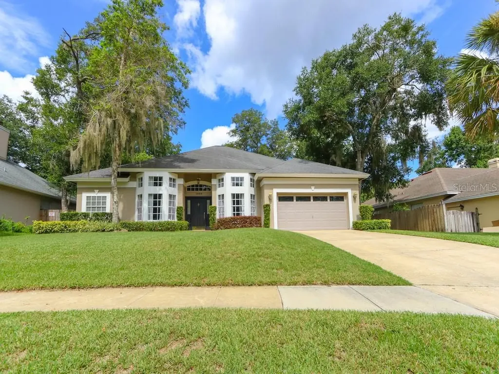 1235 Mactavandash Drive Oviedo FL 32765