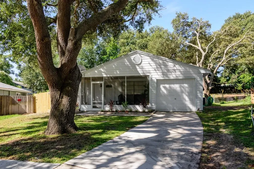 2758 Cactus Hill Place Palm Harbor FL 34684