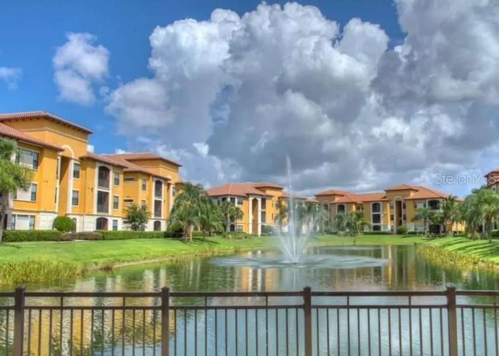 8325 38th Street Circle E Sarasota FL 34243