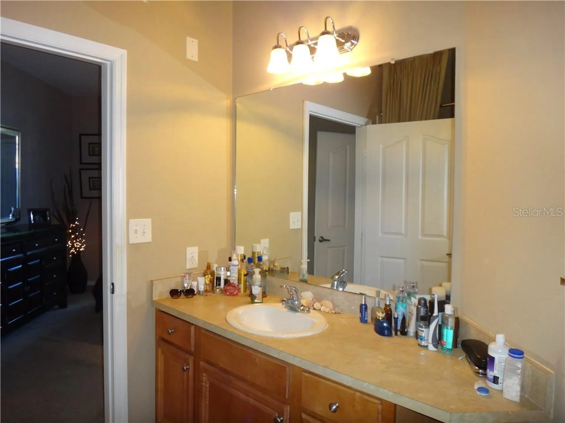 8325 38th Street Circle E Sarasota FL 34243