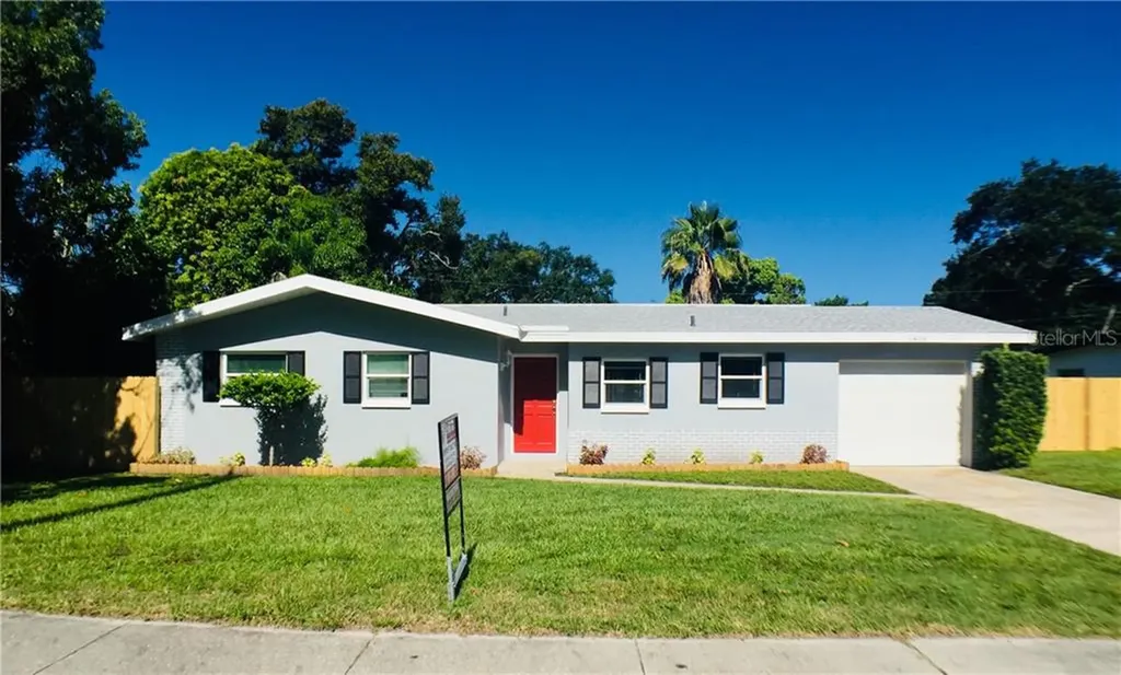 1406 N Highland Avenue Clearwater FL 33755