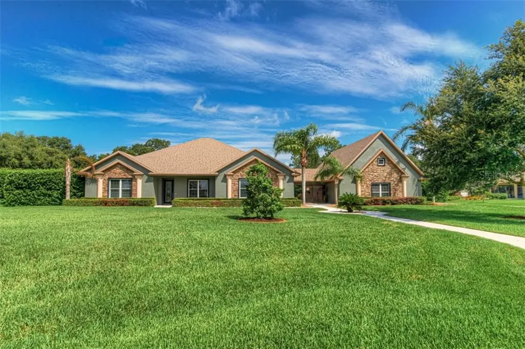 10027 Tween Waters Street Clermont FL 34715