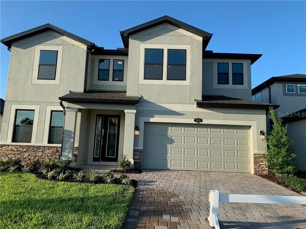 19528 Leonard Road Lutz FL 33558