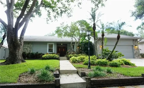 19 Pinewood Circle Safety Harbor FL 34695