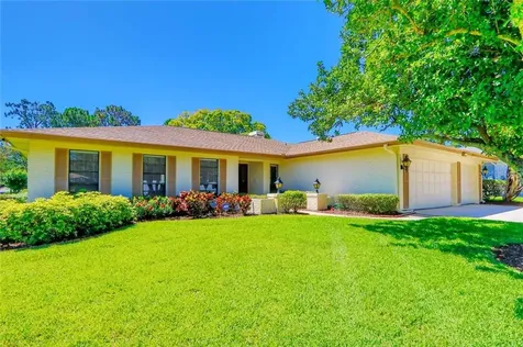 3221 Hyde Park Drive Clearwater FL 33761