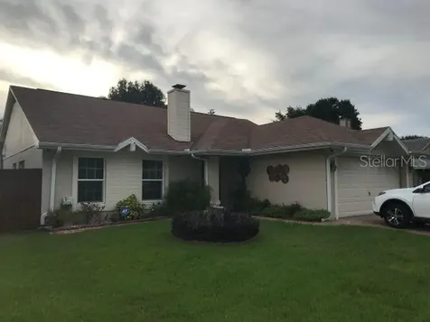 7054 Hollowell Drive Tampa FL 33634