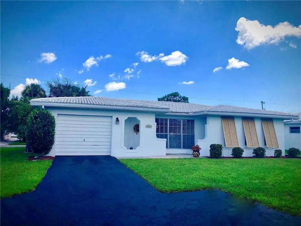 8841 Carlton Court North Port FL 34287