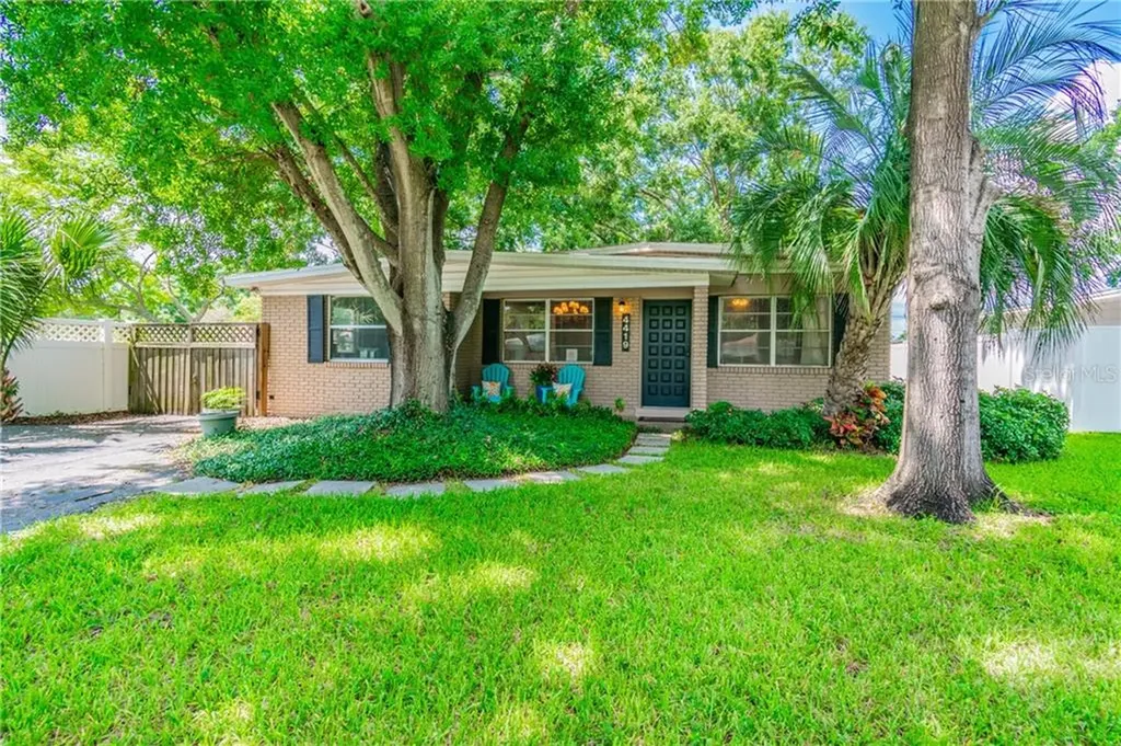 4419 W Paul Avenue Tampa FL 33611