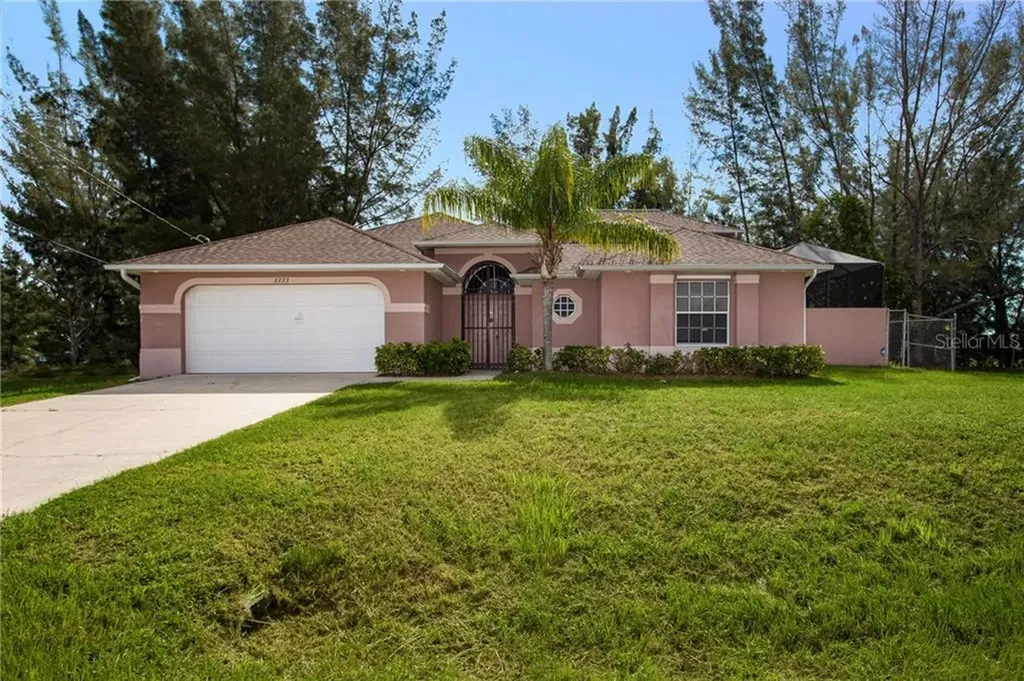 2723 SW 17th Place Cape Coral FL 33914