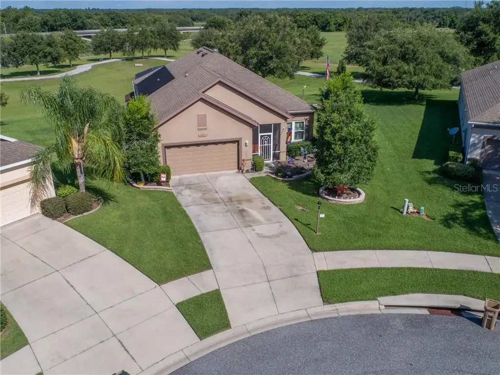 25322 Felicity Court Leesburg FL 34748