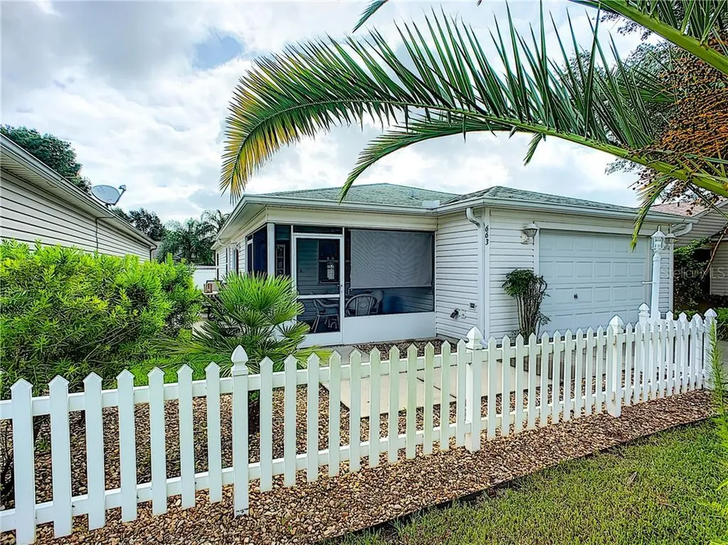 663 Kendall Court The Villages FL 32162
