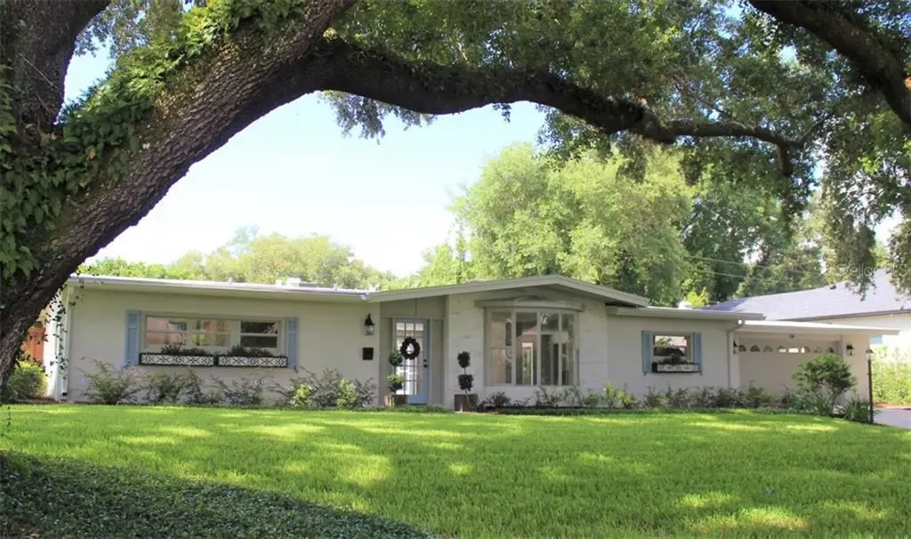 1720 Santa Maria Place Orlando FL 32806
