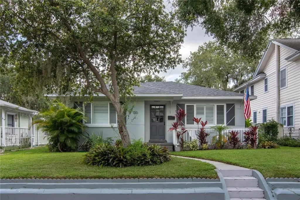 130 20th Avenue N St Petersburg FL 33704