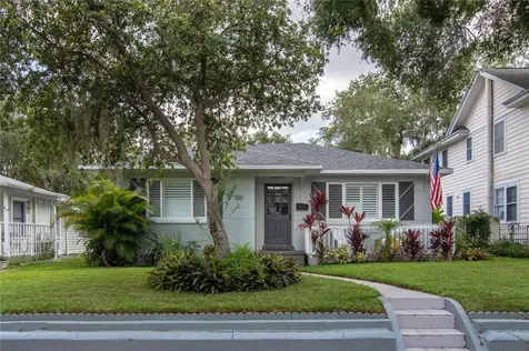 130 20th Avenue N St Petersburg FL 33704