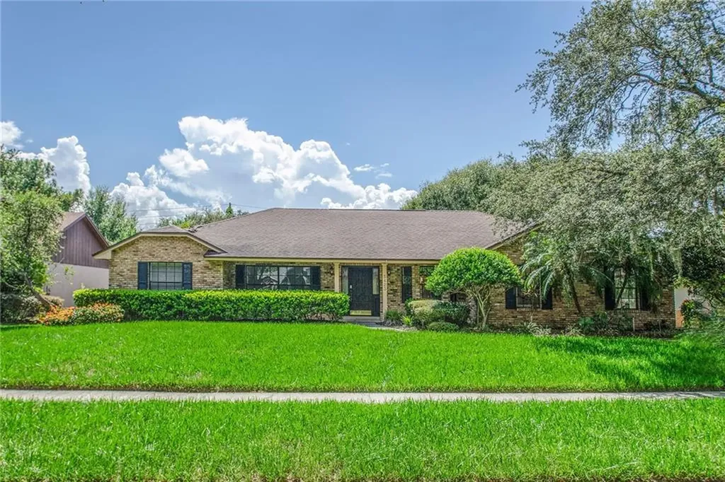 5423 Split Pine Court Orlando FL 32819
