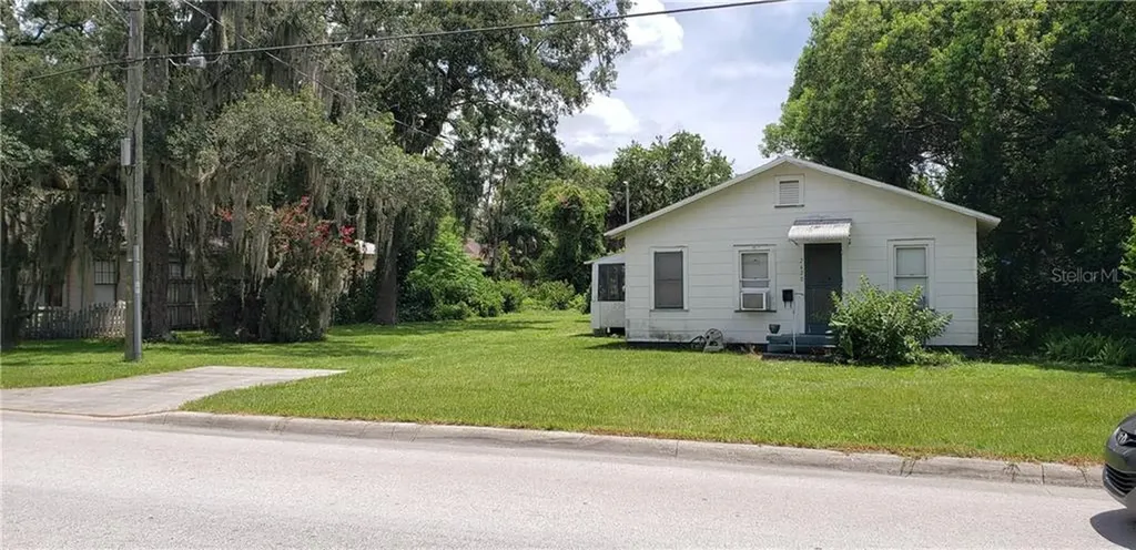 2620 E Washington Street Orlando FL 32803
