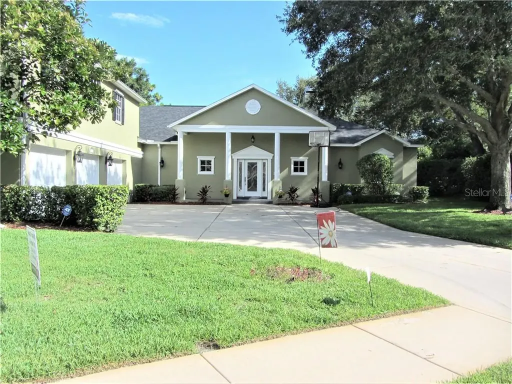 7676 Cumberland Road Seminole FL 33777