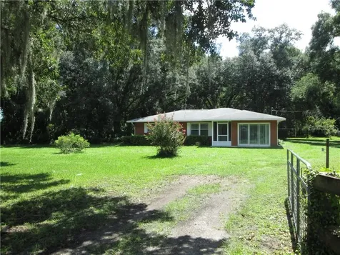 10287 Cr 743 Webster FL 33597