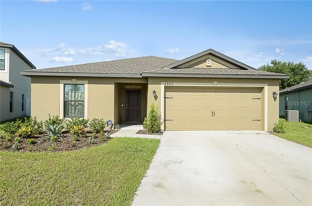 2400 Bexley Drive Tavares FL 32778