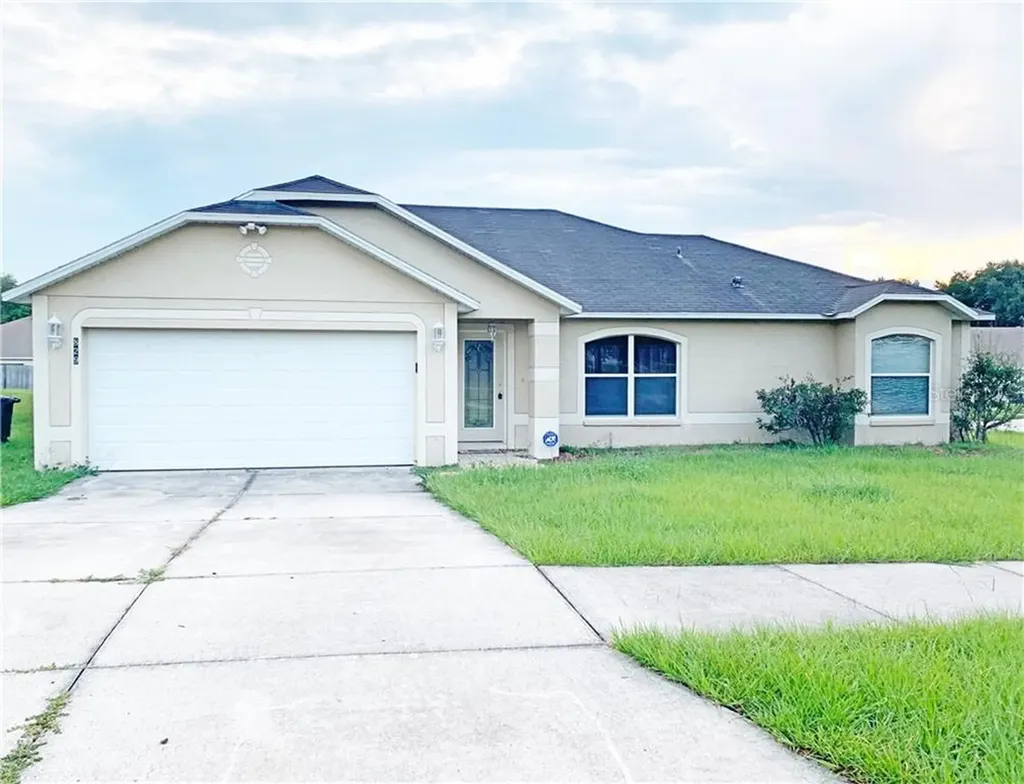 829 Breezy Lake Way Minneola FL 34715