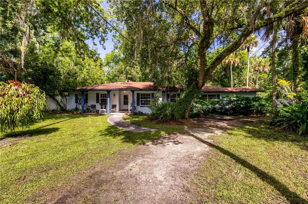 971 Florida Avenue Oviedo FL 32765