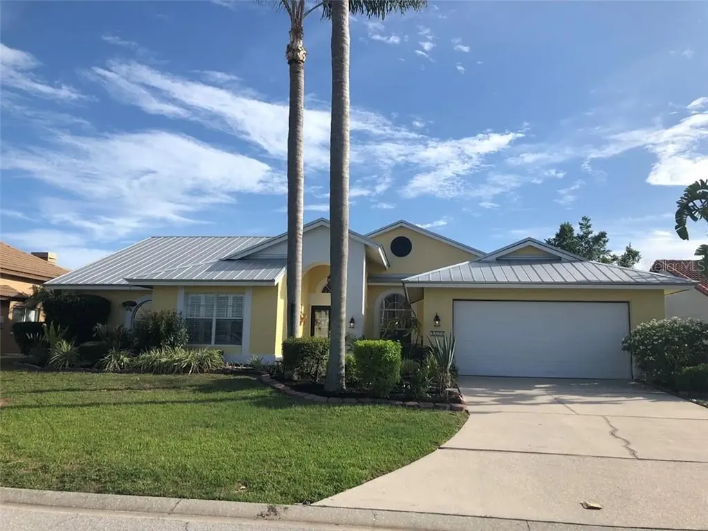 4220 Presidential Avenue Circle E Bradenton FL 34203