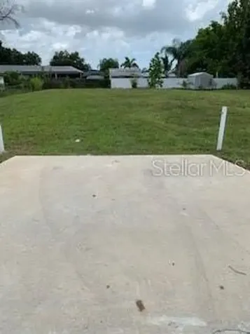 2308 37th Avenue E Bradenton FL 34208