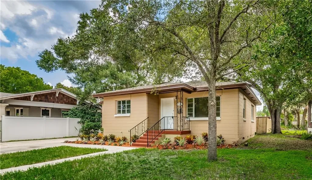 111 W Comanche Avenue Tampa FL 33604