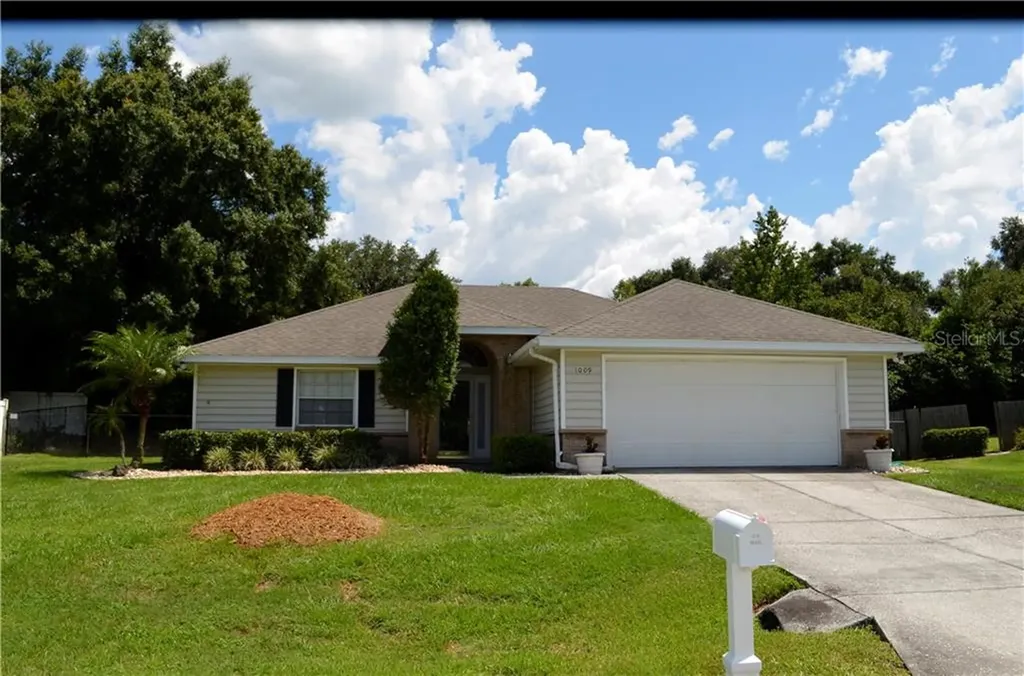 1009 Hidden Drive Lakeland FL 33809
