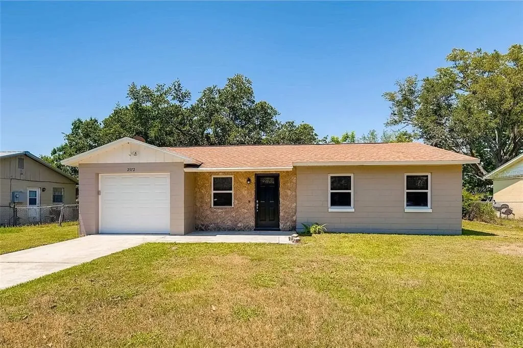 2972 Slippery Rock Avenue Orlando FL 32826