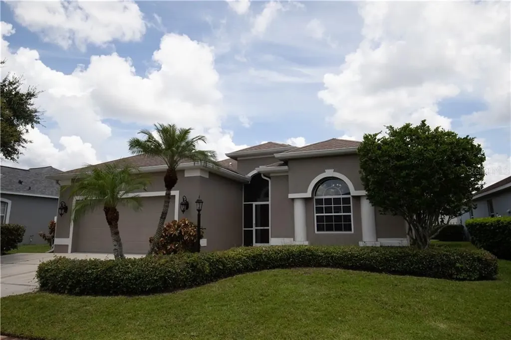 10133 Reagan Dairy Trail Bradenton FL 34212