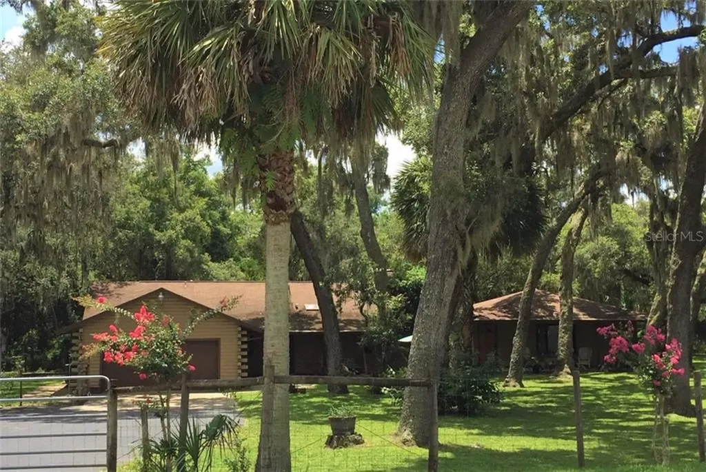 1819 Brumley Road Chuluota FL 32766