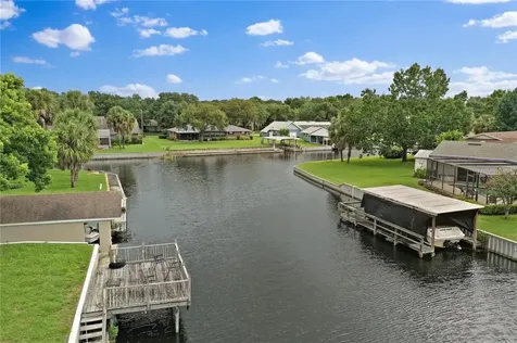 1613 Texas Court Tavares FL 32778