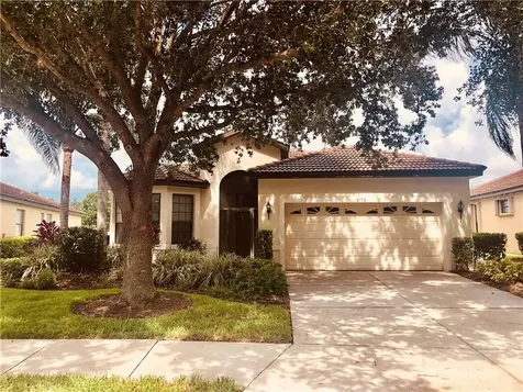 8179 Stirling Falls Circle Sarasota FL 34243