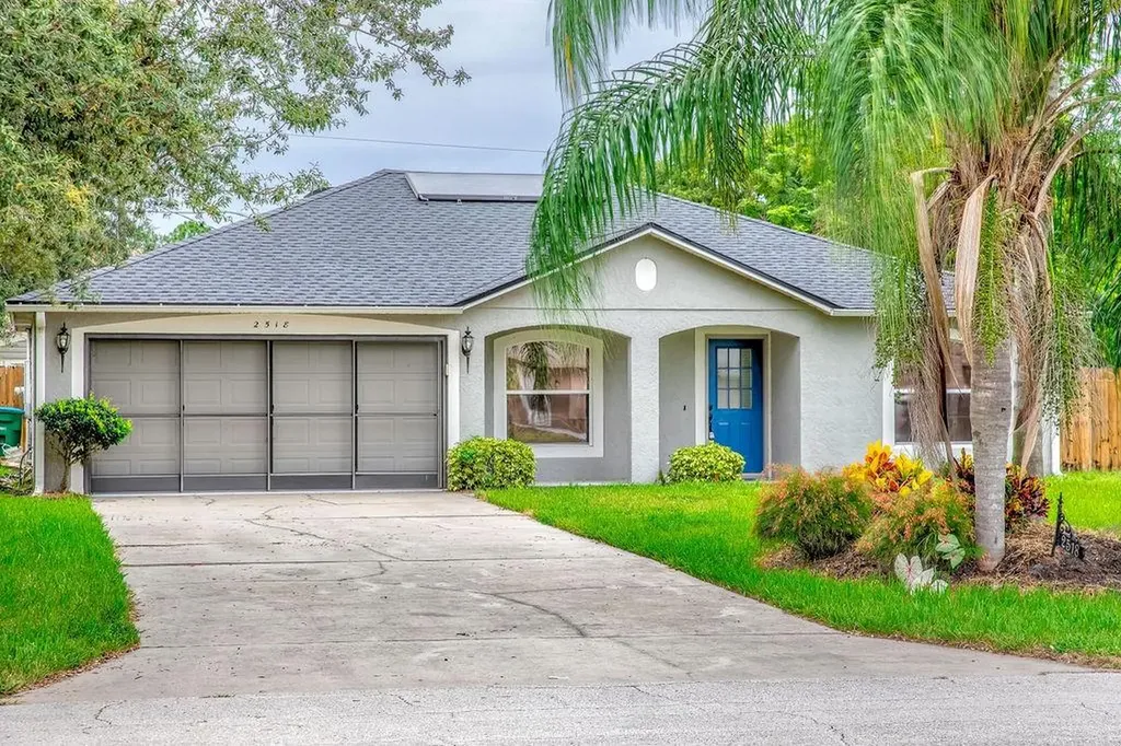 2518 Baffin Street Deltona FL 32738