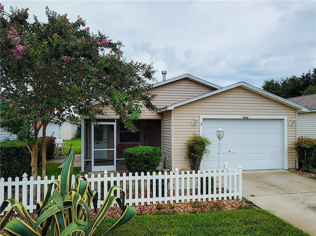 3544 Amelia Avenue The Villages FL 32162