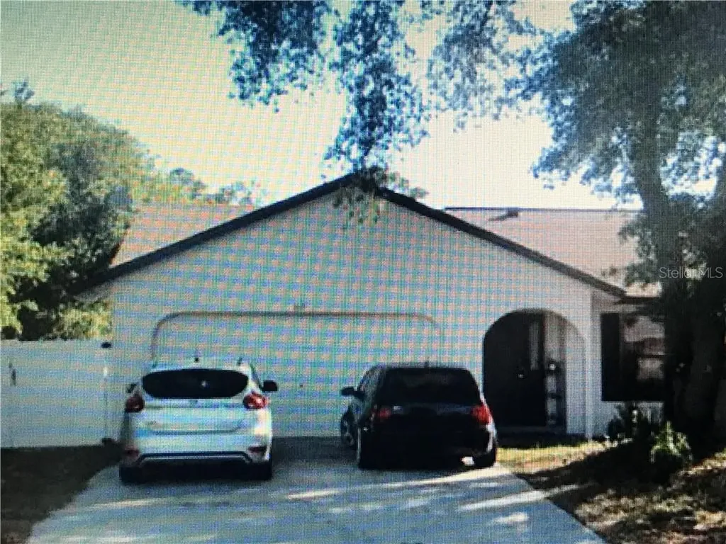 617 Escondido Court Kissimmee FL 34758