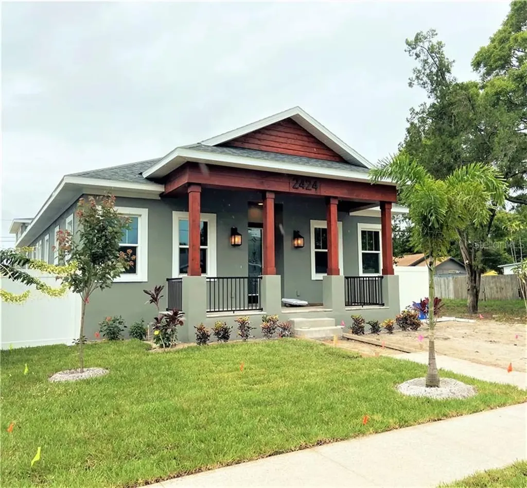 2424 4th Avenue S St Petersburg FL 33712