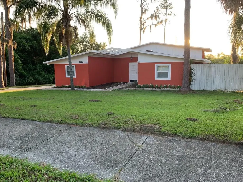 1323 Lake Bonny Drive W Lakeland FL 33801