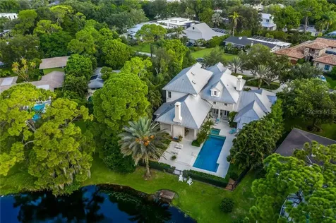 1522 N Lake Shore Drive Sarasota FL 34231