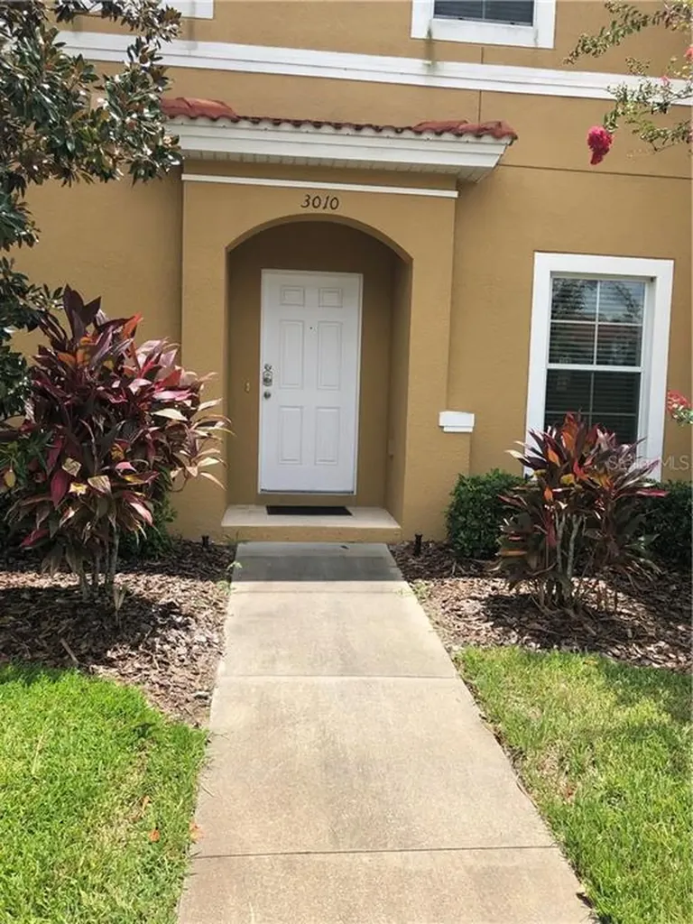 3010 Secret Lake Drive Kissimmee FL 34747