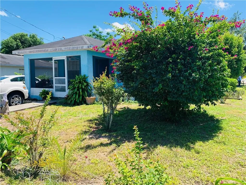 43 E Fuller Street Davenport FL 33837