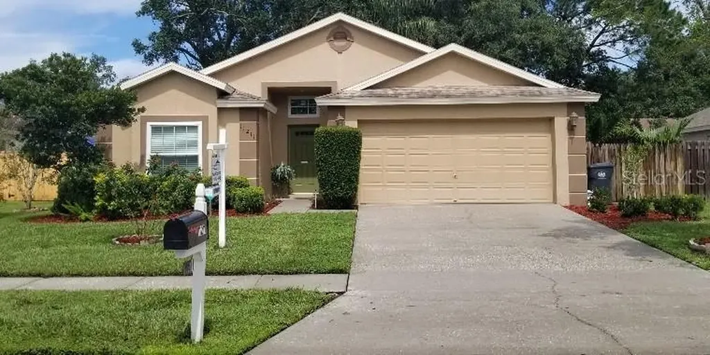 11211 Indian Oaks Drive Tampa FL 33625