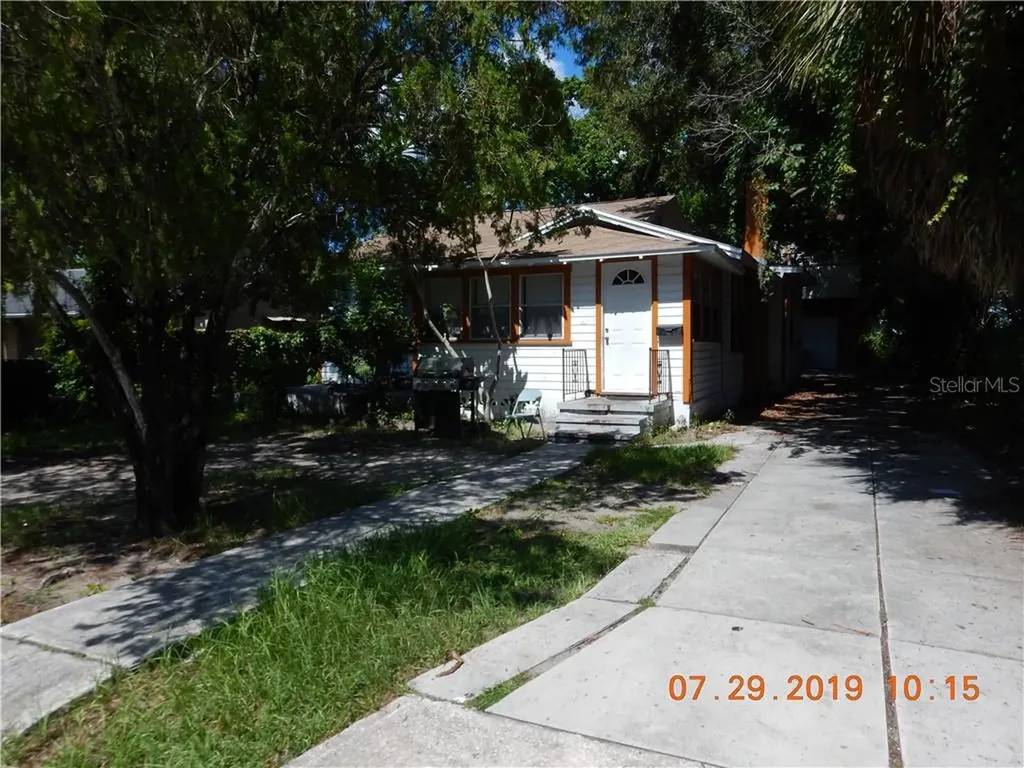 2107 Walton Street S St Petersburg FL 33712