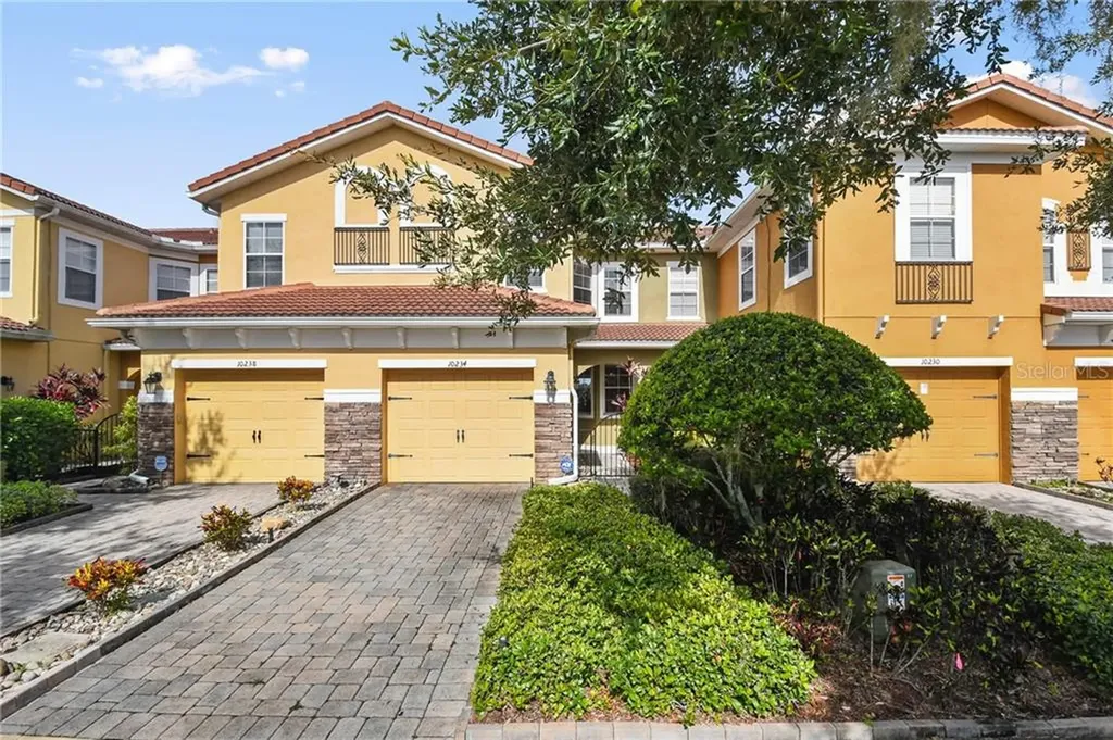 10234 Fallsgrove Street Orlando FL 32836